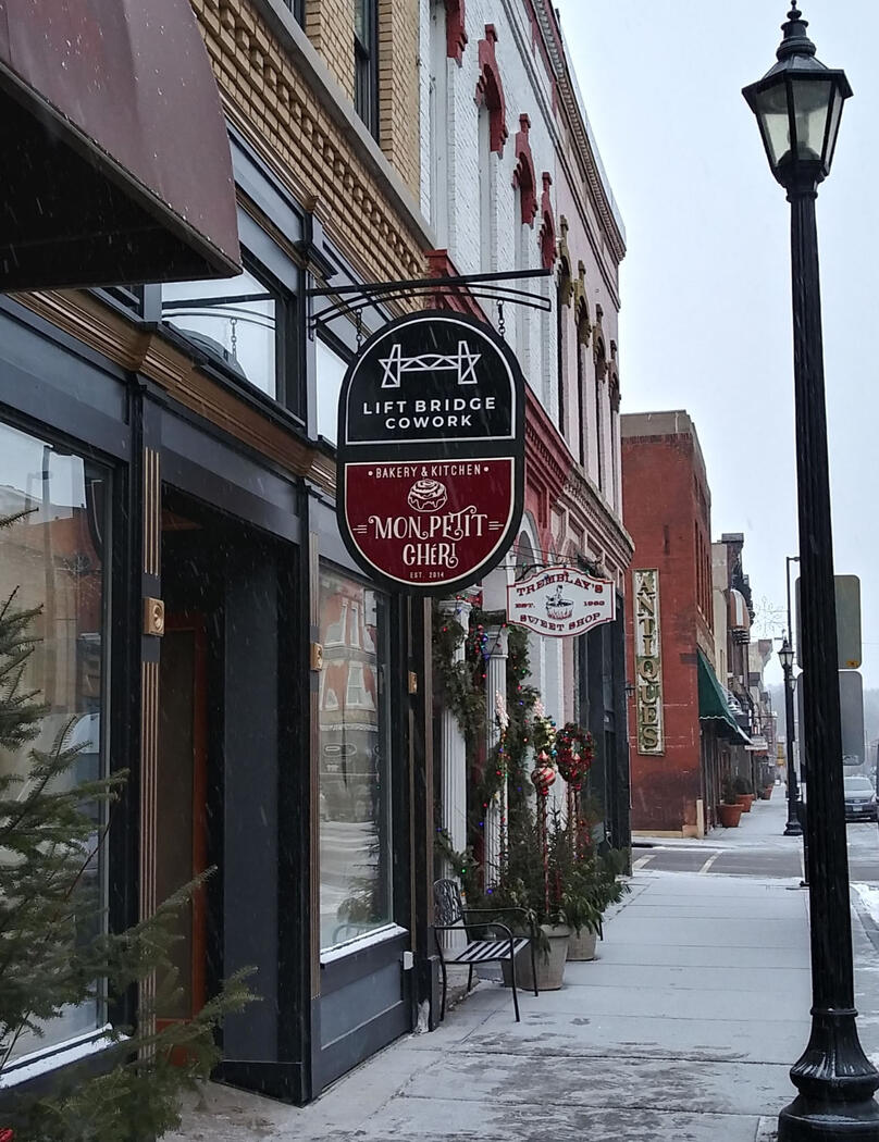 MPC - Liftbridge Cowork Sign